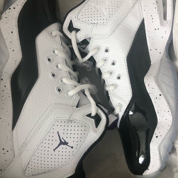 Sold - Picture 7 of 8